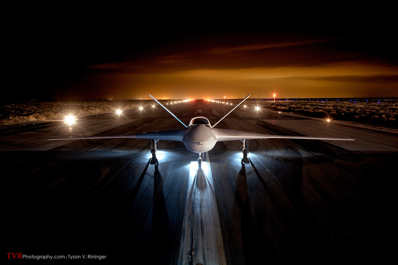 Illustration for article titled All These Jaw-Dropping Airplane Images Were Taken By This Flying Photog